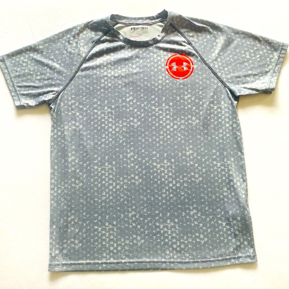 Gray Under Armour HeatGear T-Shirt - Men’s Small
